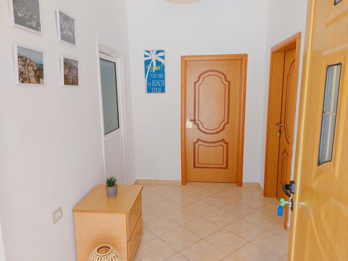 Orange Guest House Dhërmi Exterior foto