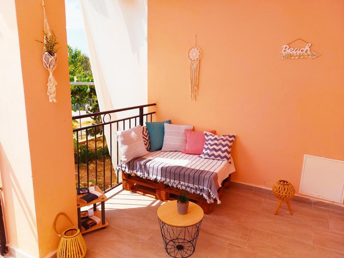 Orange Guest House Dhërmi Exterior foto